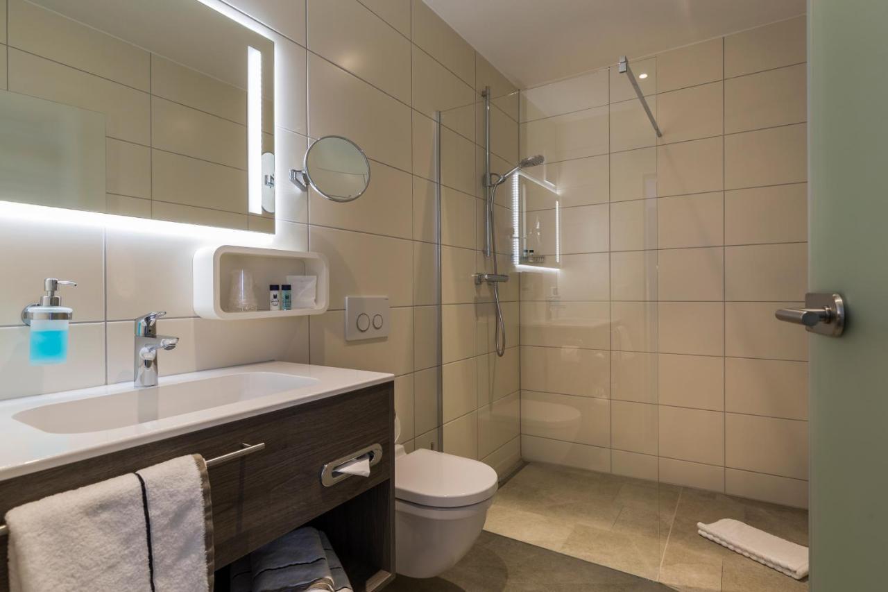 Hotel Hirsch Leonberg Bagian luar foto