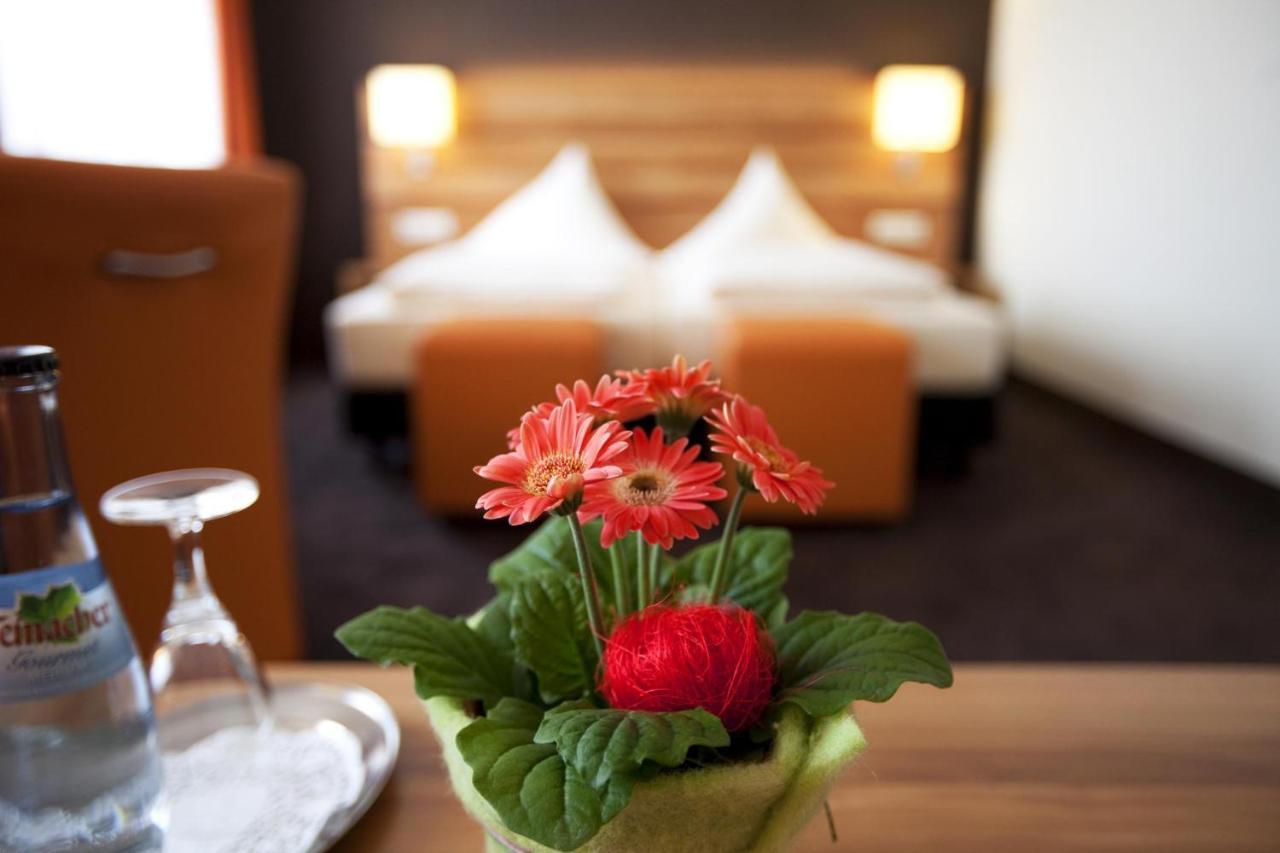 Hotel Hirsch Leonberg Ruang foto