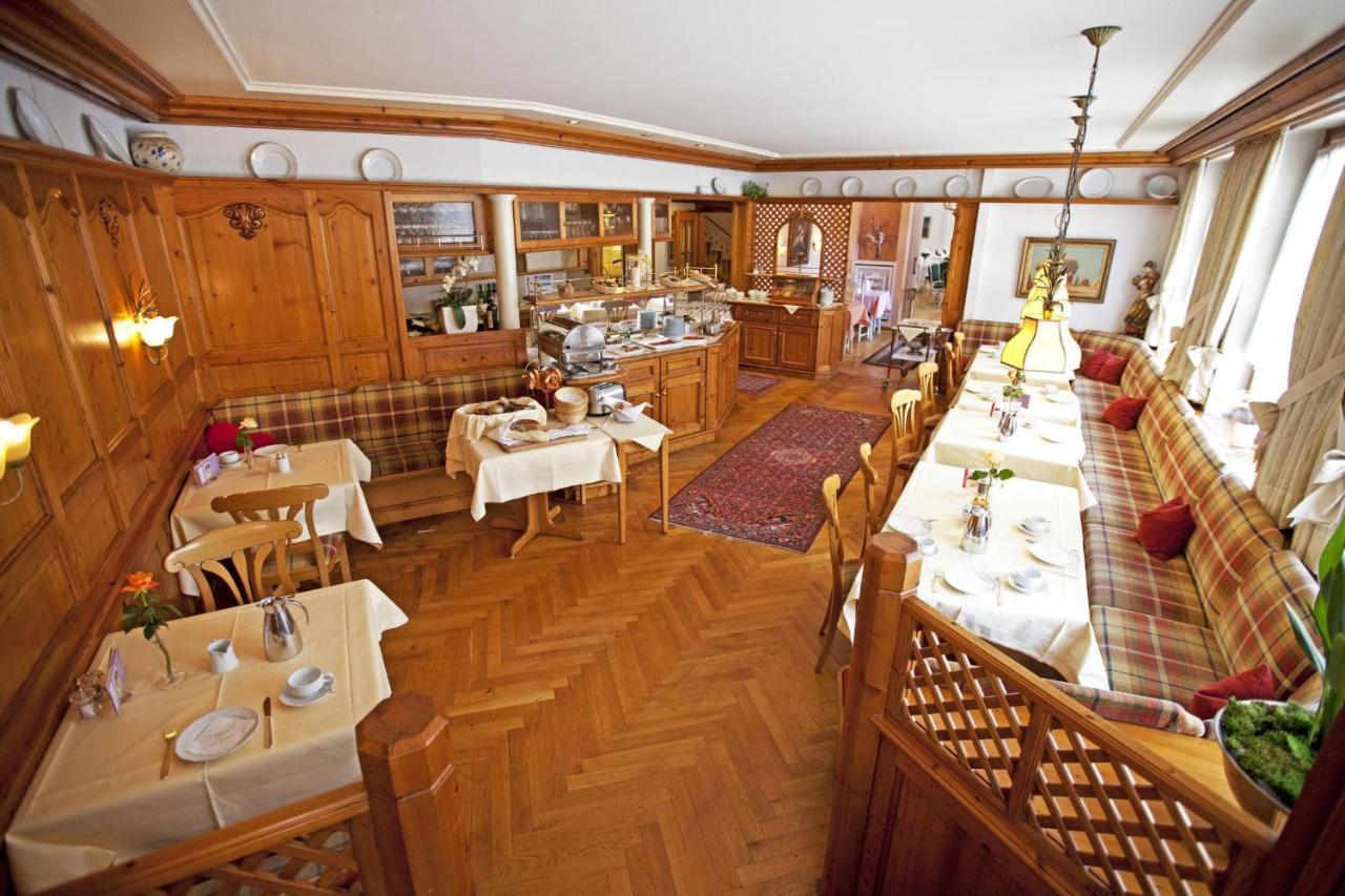 Hotel Hirsch Leonberg Bagian luar foto